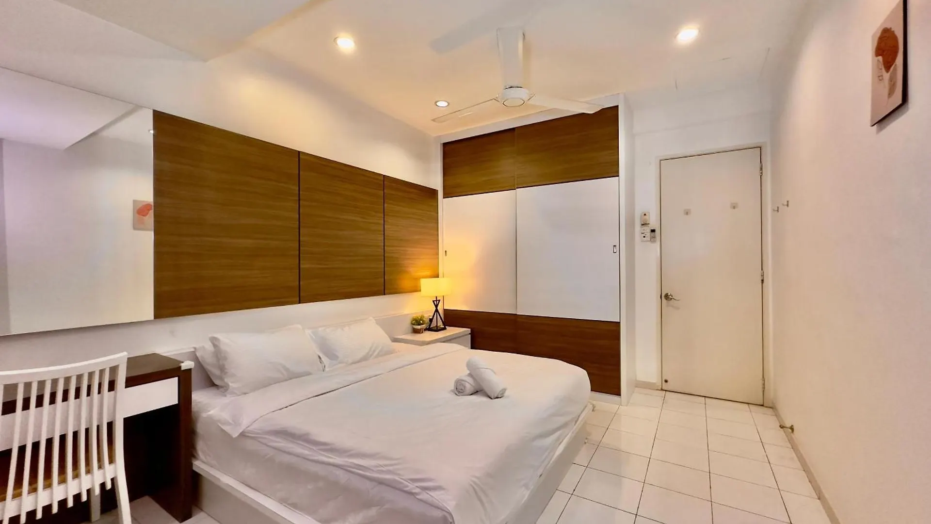 Cozy Homestay In Karpal Singh George Town Semesterbostad