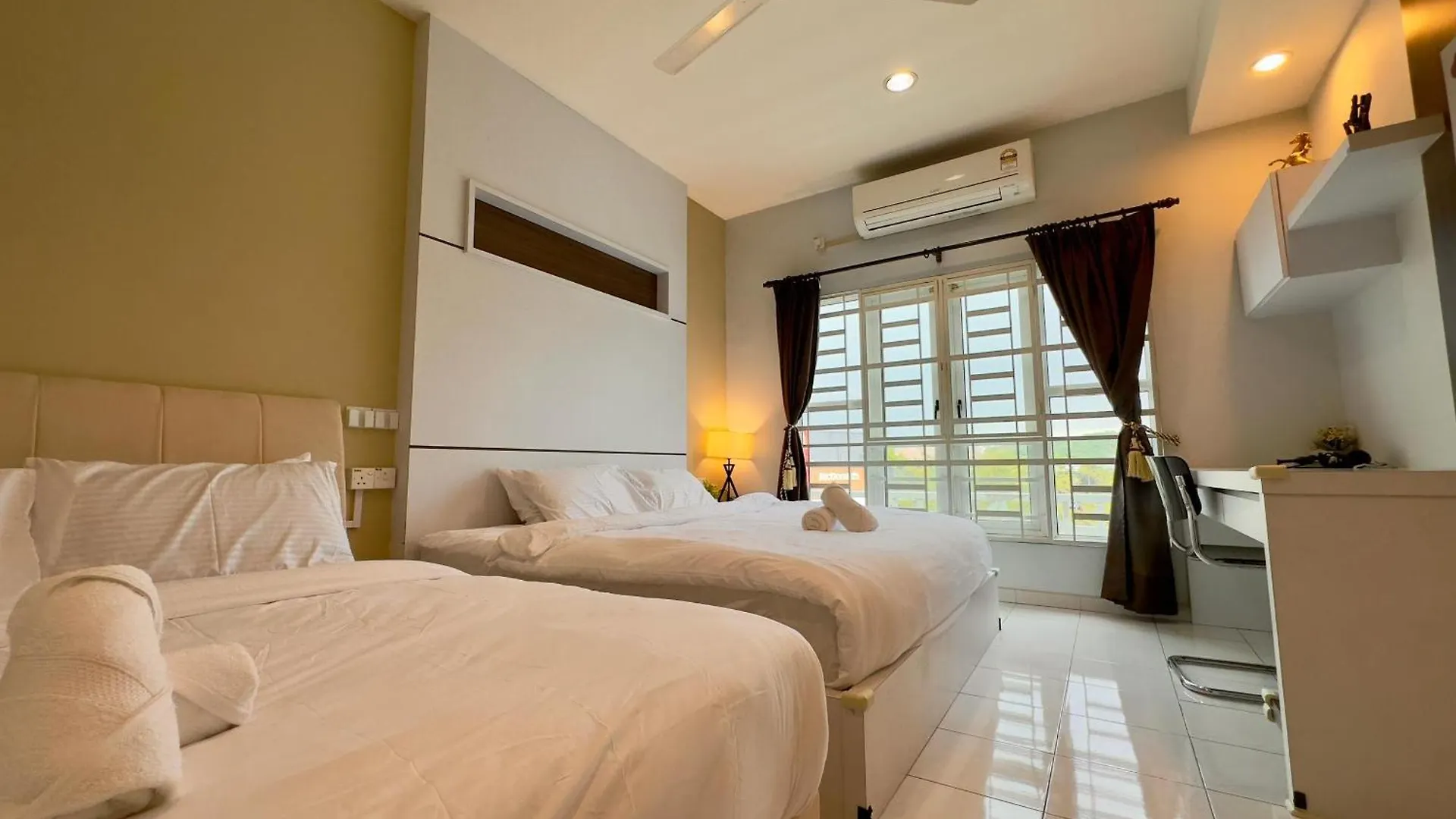 Cozy Homestay In Karpal Singh George Town 0*,